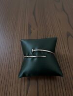 ⁦خاتم واسورة  "جست آن كلو" المستدير - (ضمان استبدال 3 أشهر)⁩ - الصورة ⁦2⁩