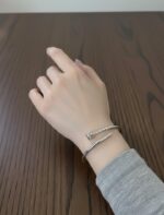 ⁦خاتم واسورة  "جست آن كلو" المستدير - (ضمان استبدال 3 أشهر)⁩ - الصورة ⁦5⁩