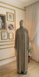 ⁦إسدال صلاة "بليسيه" فاخر – قطعة واحدة تجمع بين الراحة والجمال⁩ - الصورة ⁦4⁩