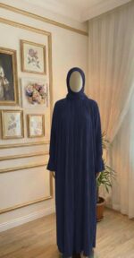 ⁦إسدال صلاة "بليسيه" فاخر – قطعة واحدة تجمع بين الراحة والجمال⁩ - الصورة ⁦5⁩