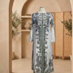 فستان نسائي طويل بنقشات بوهيمية راقية - قفطان عصري بتصميم شرقي فاخر