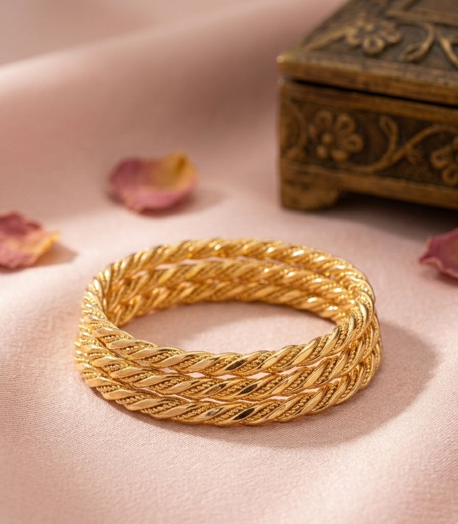 WhatsApp Image 2026-03-14 at 8.53.58 PM طقم غوايش "بديل الذهب" المجدولة - جودة عالية ولمعة ذهبية تدوم - الصورة 1