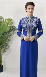 ⁦عباية نسائية فاخرة بتطريز أنيق وياقة مرتفعة⁩ - الصورة ⁦5⁩